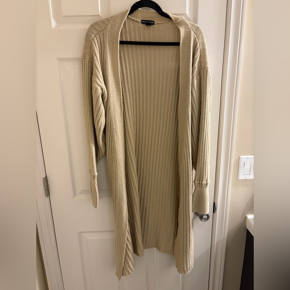 Medium Pretty Little Thing Cardigan